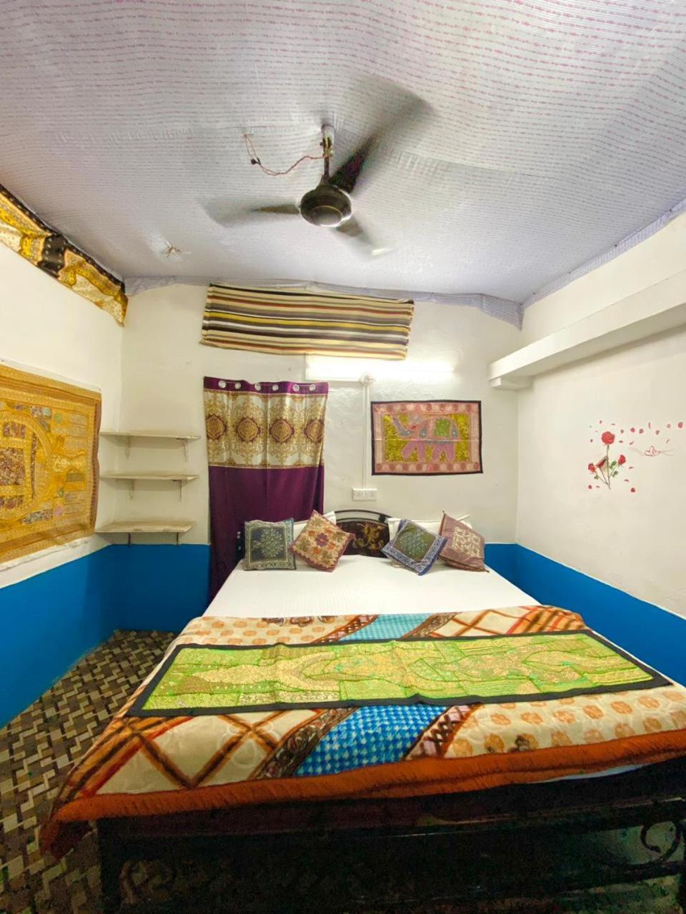 Mirvana Guest House & Camel Safari Jaisalmer Eksteriør bilde