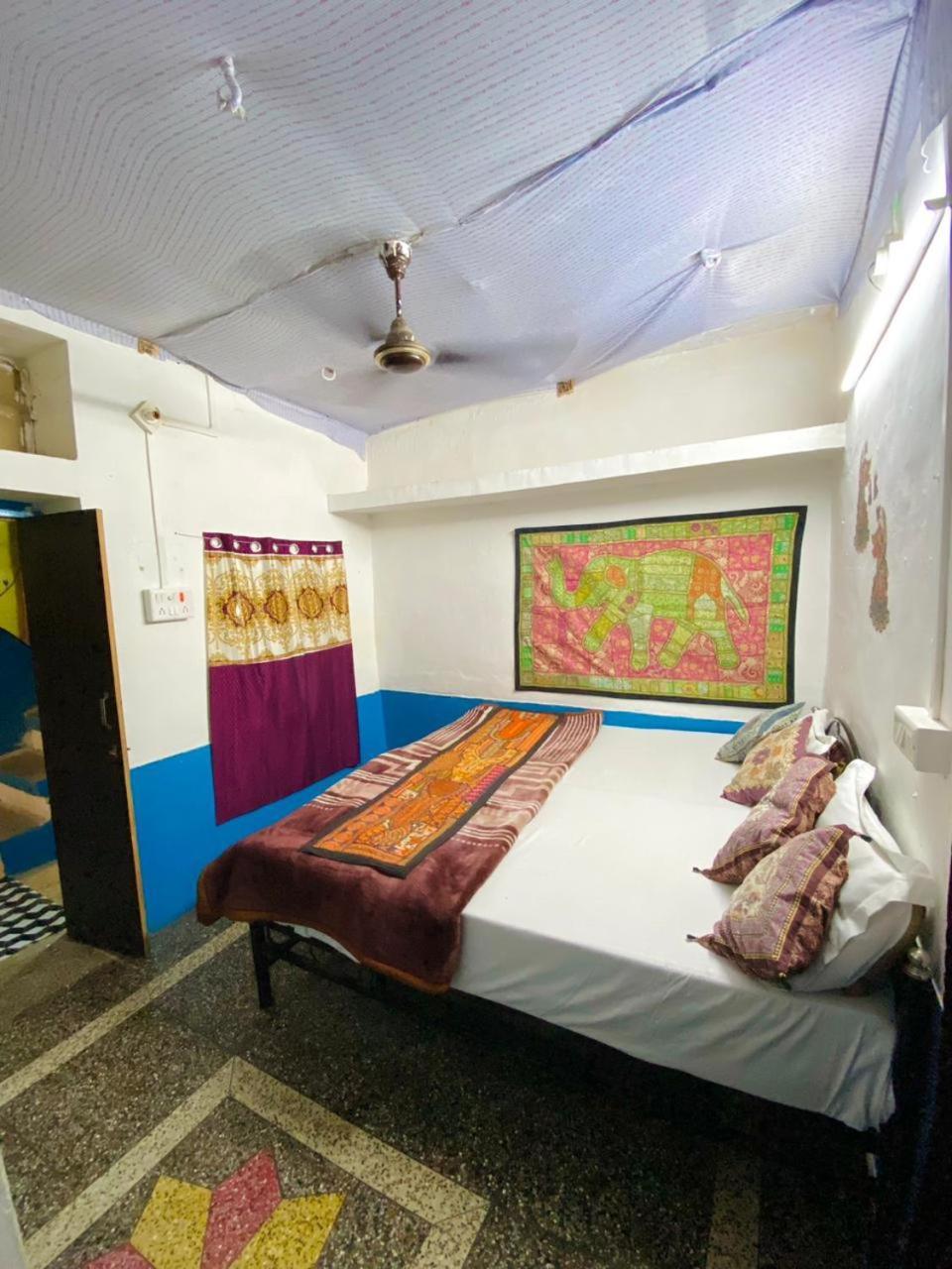 Mirvana Guest House & Camel Safari Jaisalmer Eksteriør bilde